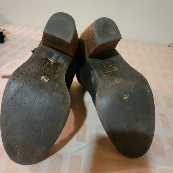 Dolce Vita Shiny Suede Booties - Picture 5 of 5